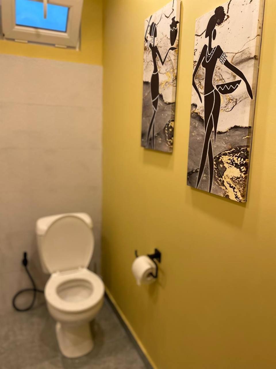 Отель Relax Station Кутаиси Экстерьер фото